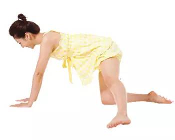 三分钟快速缓解腿部酸痛,大腿肌肉肿胀疼痛怎么缓解