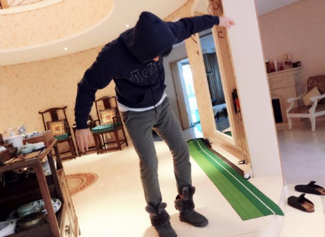 潮牌小王子滴DUEPLAYEVERUGG就是要俘略你的少女心