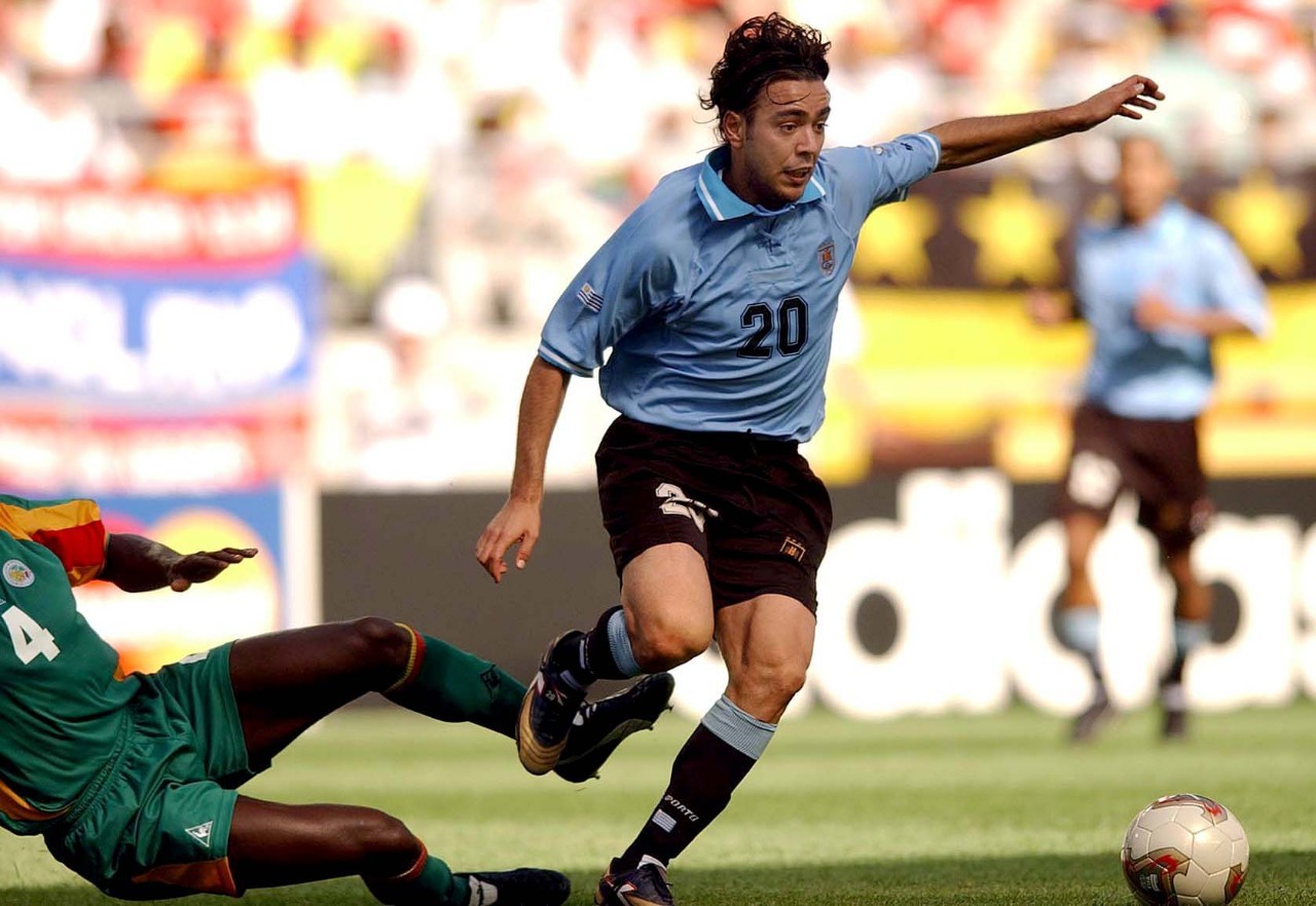 中拉体育交流,中国男孩雷科巴任意球