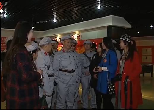 长征夹金山简介,长征翻越夹金山