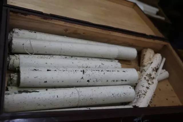 古籍虫蛀修复用什么胶,虫蛀的古籍如何修复