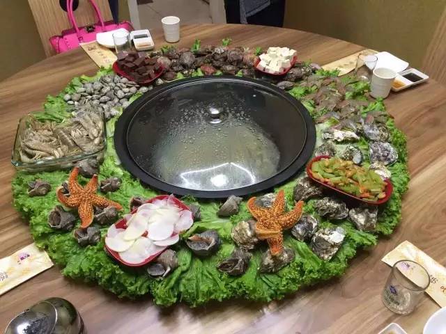 青岛海鲜一锅蒸,青岛必吃的海鲜做法