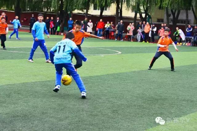 社会力量参与学校足球建设,社会志愿服务助力学校足球建设