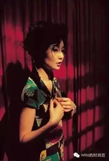 时尚从来不局限于年轻人,时尚是一种态度与年轻无关