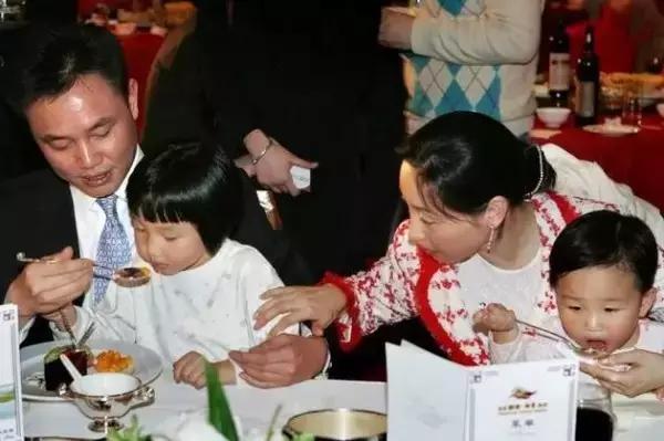 减刑21个月，黄光裕出狱前，国美已有1.5亿会员，遍地买买买