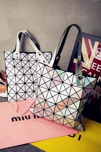 三宅一生详细资料,三宅一生当时面临什么问题