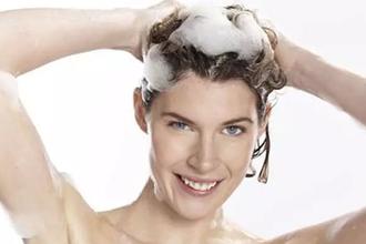 儿童头发出油掉发严重怎么办,怎样改善严重掉发出油