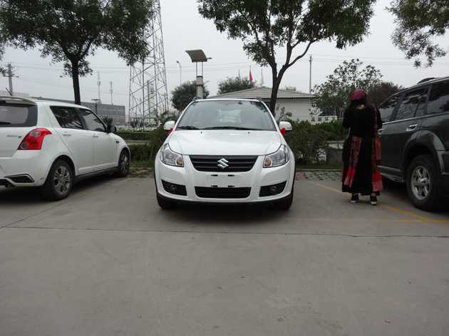 天语sx4和天语三厢高度是一样的吗,天语sx4两厢质量怎么样