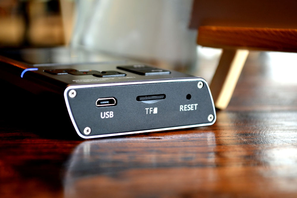 音乐七彩虹,七彩虹c200播放器拆解