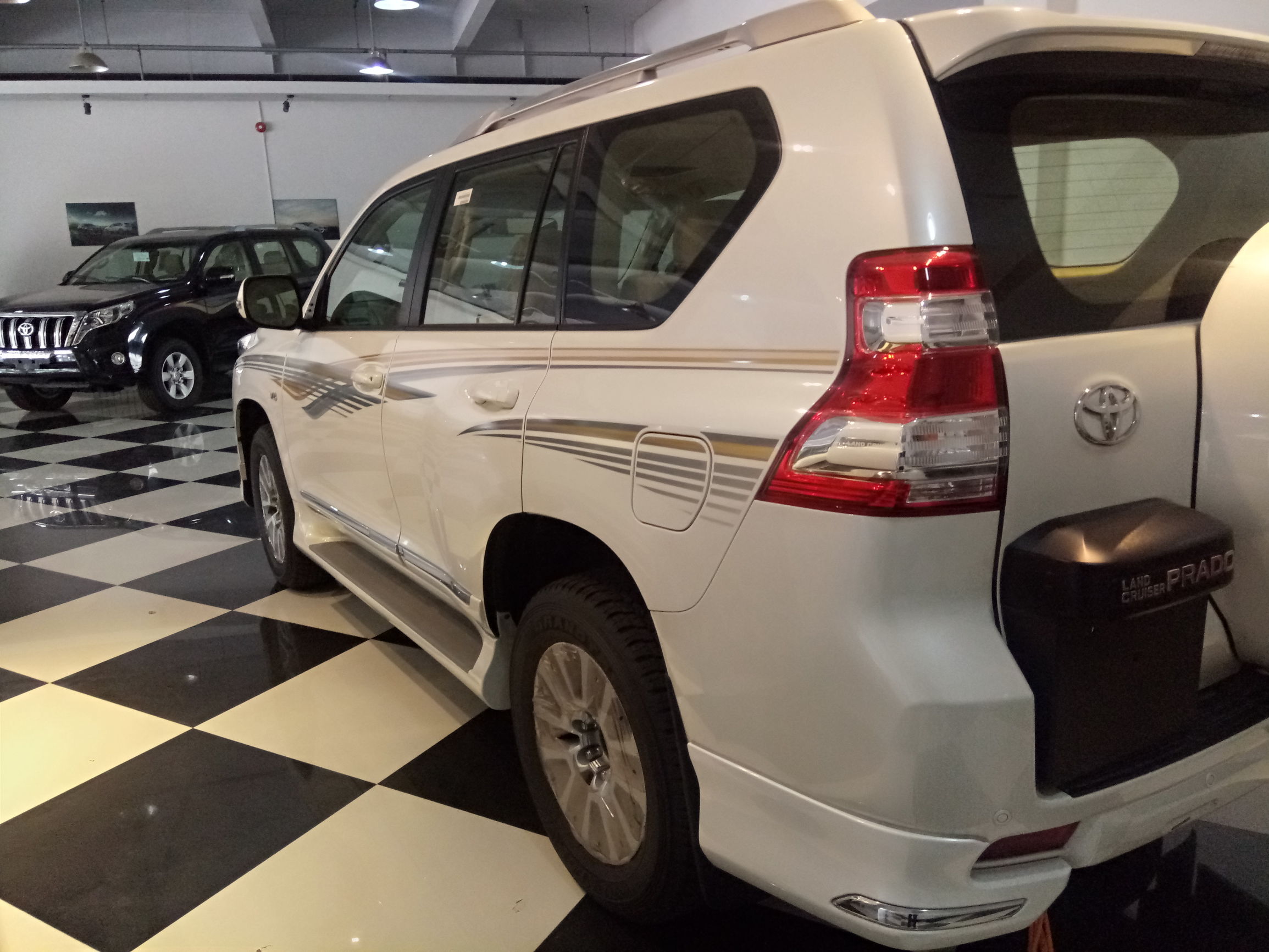 2013款普拉多4000中东版总质量,16款普拉多4000中东版二手价格