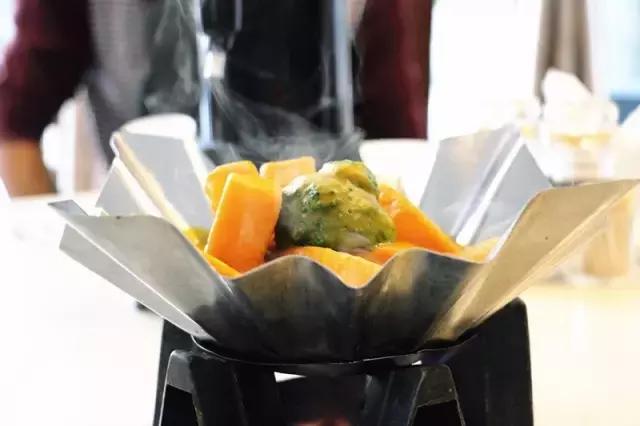 泉州海鲜界的新宠在怒吼!这条有故事的神秘鱼,带你一秒穿越侏罗