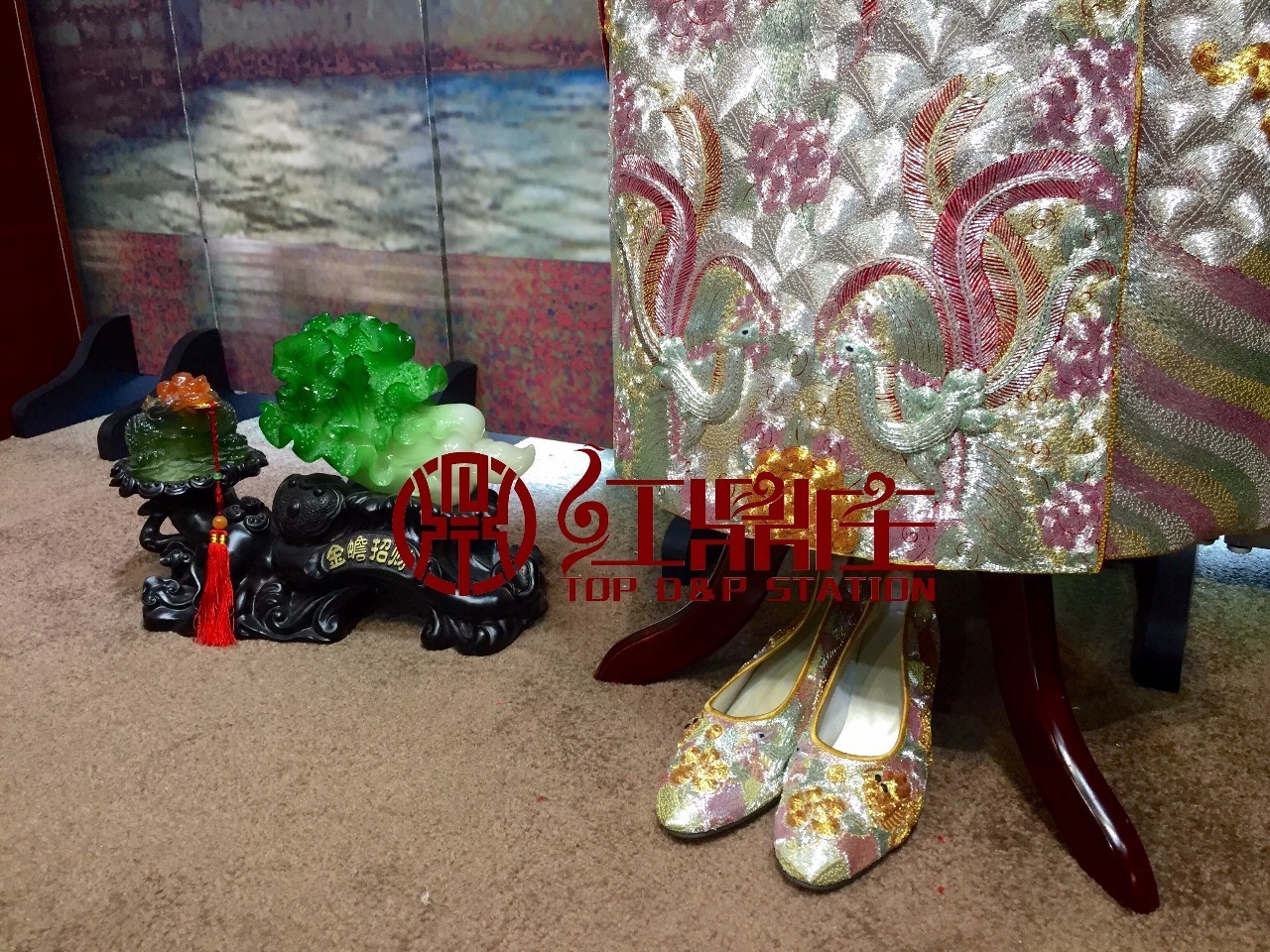 刘诗诗嫁衣多少钱,刘诗诗礼服多少钱