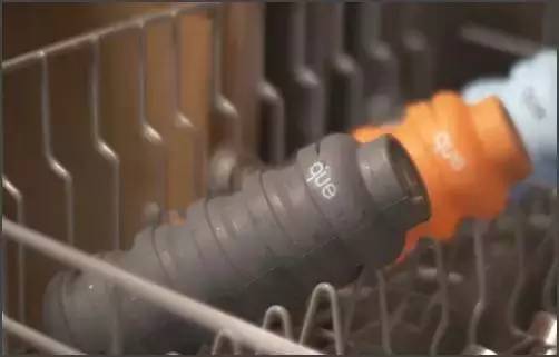 queBottleI做杯像做人，要能屈能伸