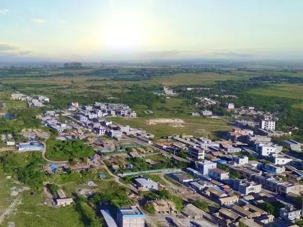 站在上帝视角看人,站在上帝的视角看自己