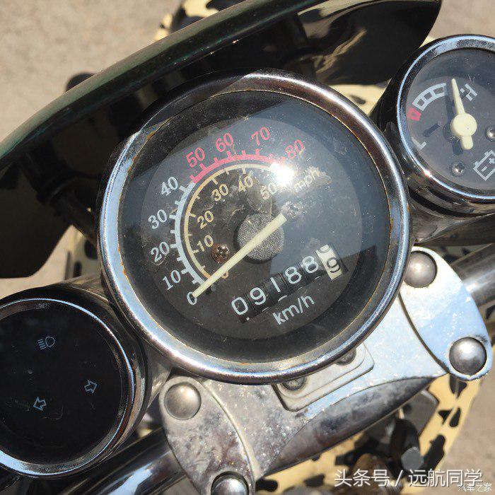 90后大学毕业生艰苦创业,喜提蒙迪欧1.5T时尚型