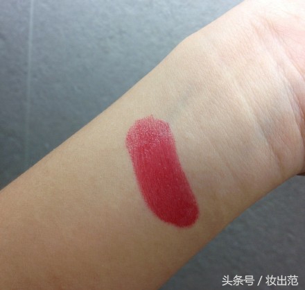 ysl圣罗兰shine圆管唇膏口红49号,ysl圣罗兰shine圆管46号