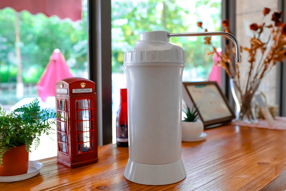 无电反渗透净水机测评,弱碱性净水机和普通净水机