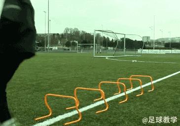 足球怎么训练科学,足球教学怎么练球感