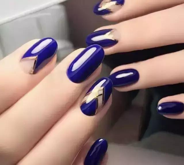 显手白的蓝黑色,显手白的高级颜色