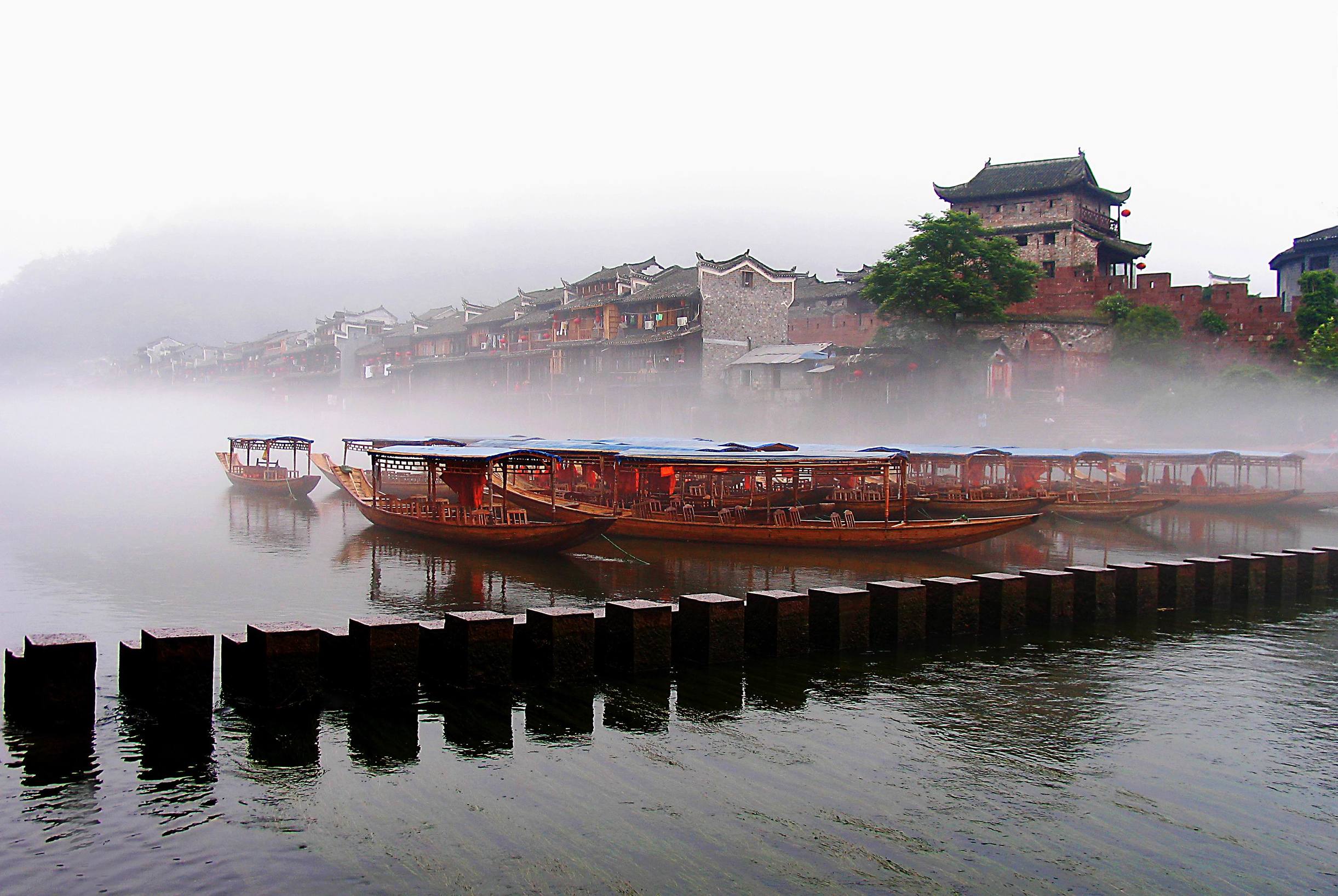 成都市拍婚纱照去哪里拍比较好看,推荐一下拍婚纱照的地方