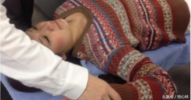 5秒缓解颈肩酸,日本缓解颈椎的膏药