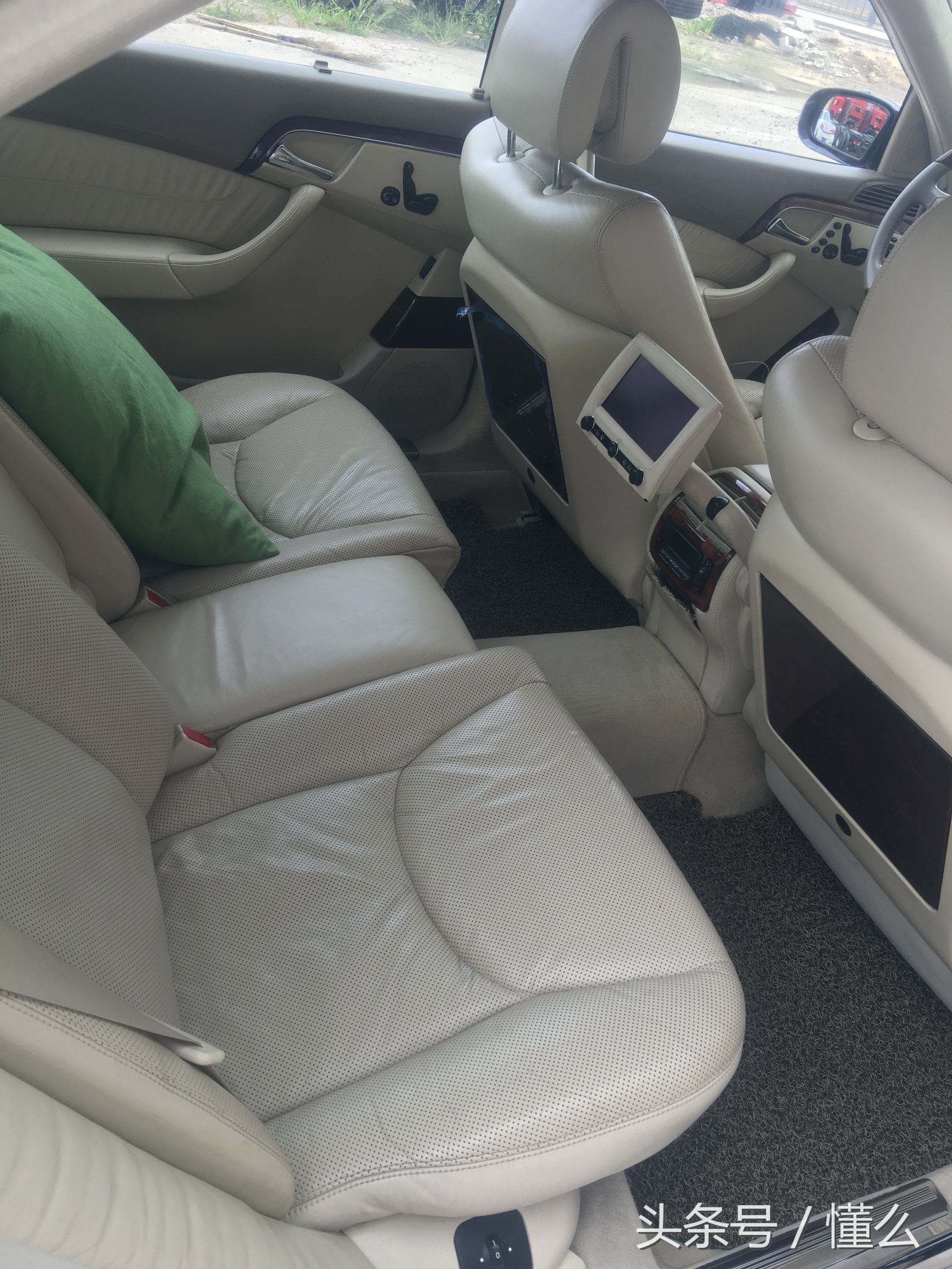 最后一代奔驰s600,奔驰s600十几年的豪车值得买吗