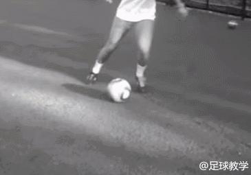 日本足球青训控球必练,足球怎么练习运球速度和控球稳定