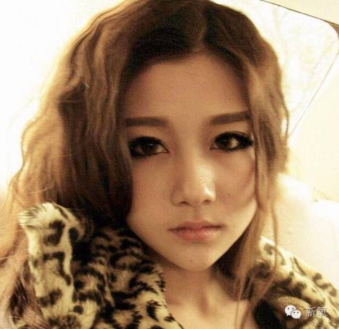 网红做双眼皮变化,整双眼皮成功的网红