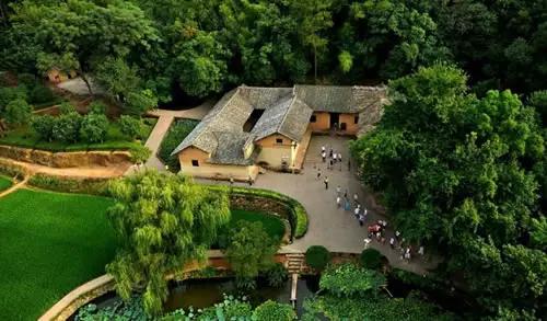 沪昆高铁沿线有什么著名旅游景点,好消息昭通高铁