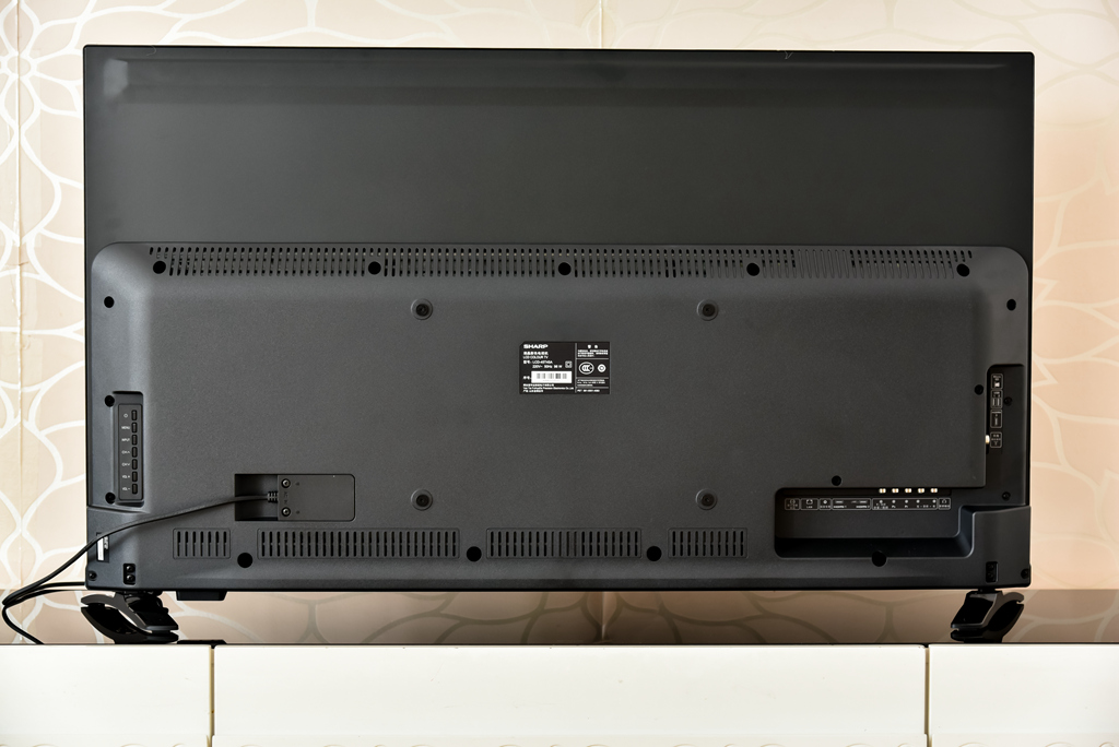 智能芯夏普屏—夏普清45英寸互联网电视体验