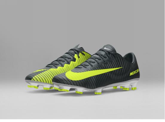 c罗上脚刺客十二彩虹配色,刺客c罗专属配色