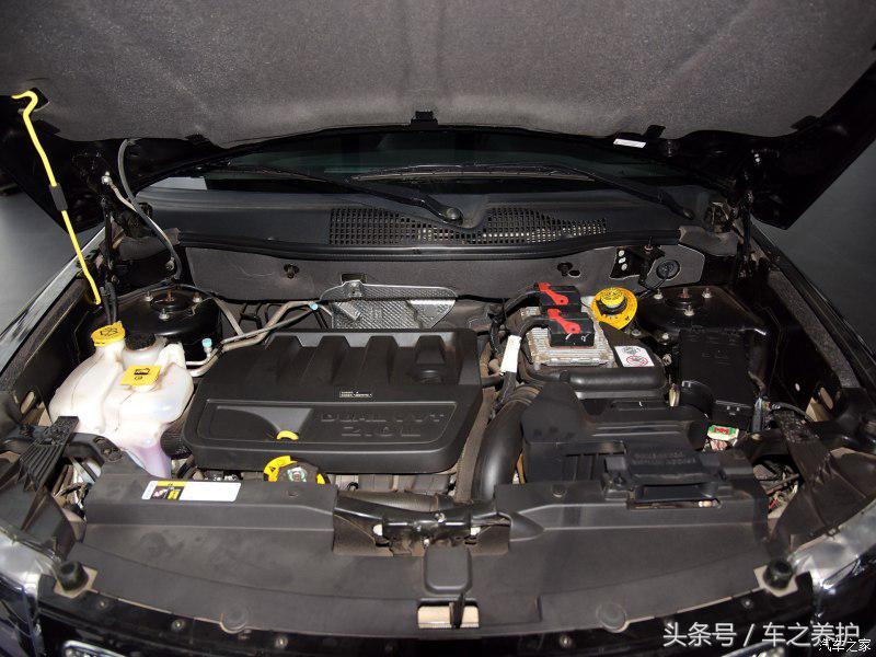 气质独特,6AT8升油耗,配Bosten音响,进口仅22万