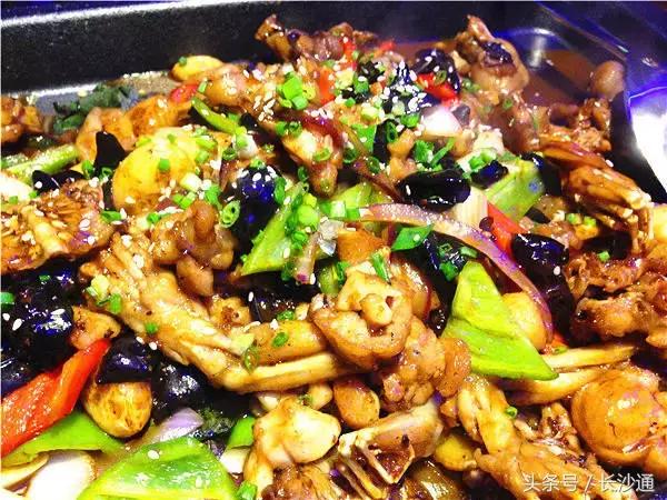 长沙最近比较火爆的菜馆,长沙第二道招牌菜是什么菜