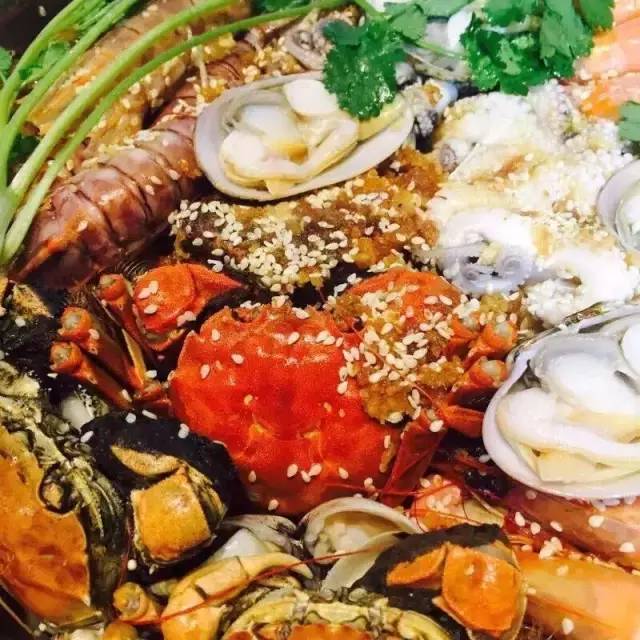 周一上班有情绪？能用嘴巴解决的，我们尽量不动手！