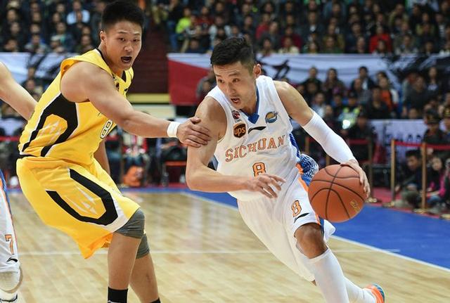 好的控球后卫应该怎么打,得分能力爆炸的控球后卫