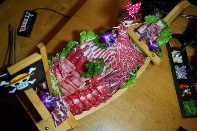 22蚊！足料进口牛肉云吞面超多料！还有重量级进口牛肉船上岸！