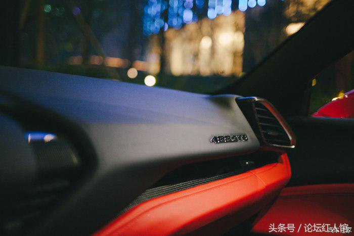 法拉利488评测重装上阵,法拉利488拆车视频