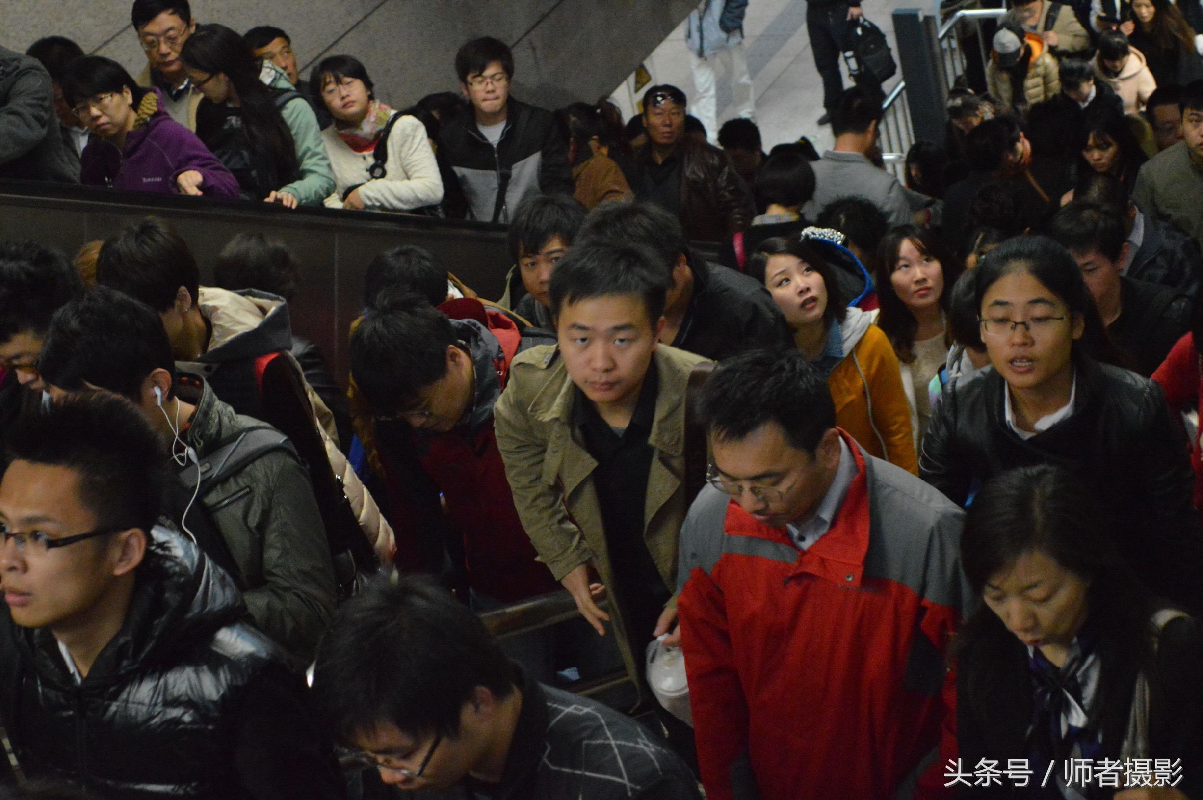北京一号地铁拥挤,北京四惠地铁站拥挤
