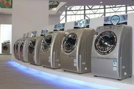 大扫除不留一处卫生死角,搬家式大扫除卫生不留死角