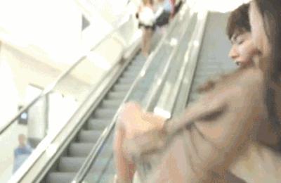 全智贤惊艳瞬间蓝色大海的传说,全智贤蓝色大海的传说紫色穿搭