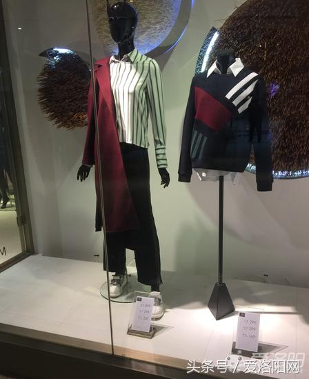 实拍：在洛阳200和2000的大衣到底哪不同，真相在这