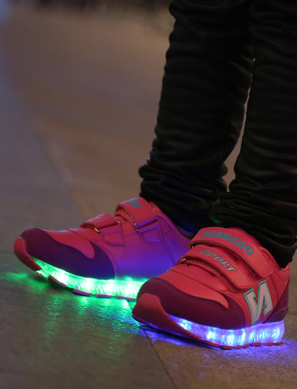 河南人的鞋子,河南人小时候穿的鞋