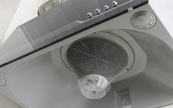 简单快速有效的清洗油烟机的方法,十年保洁教你清洁厨房
