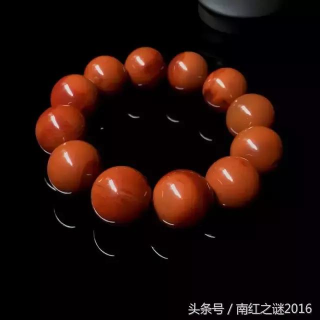 玩南红的七条必备法则,玩南红的十大特征