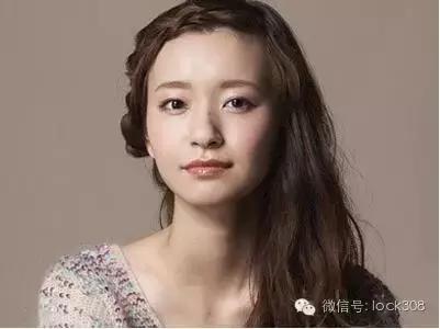 脂溢性脱发头顶脱发严重怎么办,头顶稀疏发缝宽脂溢性脱发怎么办