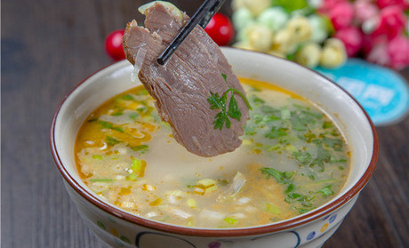 做一个行走的吃货—河南省看看除了举世闻名的辣条还有哪些好吃的