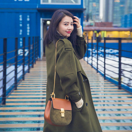 推荐一款时尚百搭的女包给大家 (怎样买既时尚又百搭的女包)