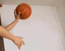 篮球的四种运球方式,篮球运球基本功视频