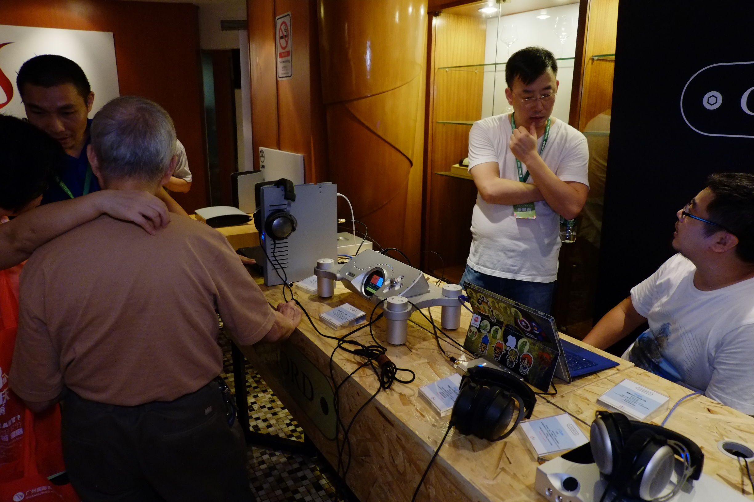 世界顶级音响博览会,世界顶级汽车音响展