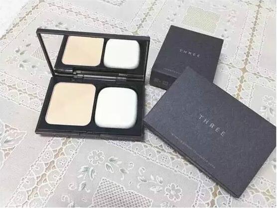 古驰柔滑透亮粉饼050,无印良品保湿柔滑粉饼